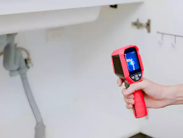Why Choose Kingman Plumbers for Slab Leak Detection in Kingman, AZ?